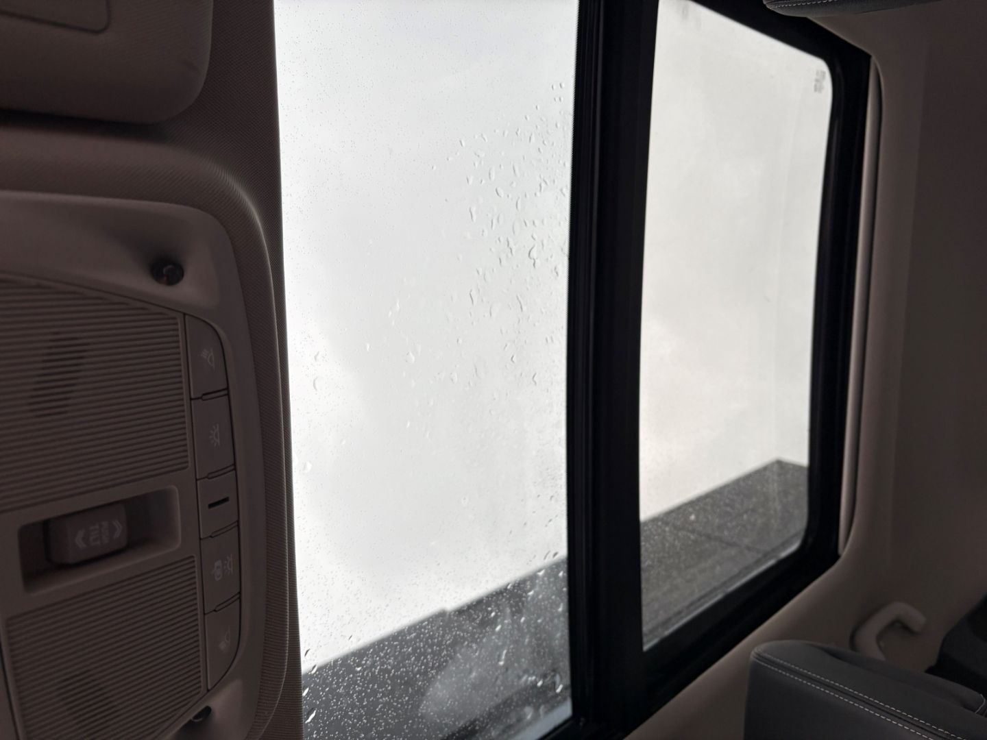 Fahrzeugabbildung Renault Koleos Techno NotBremsAss LED El. Panodach Navi