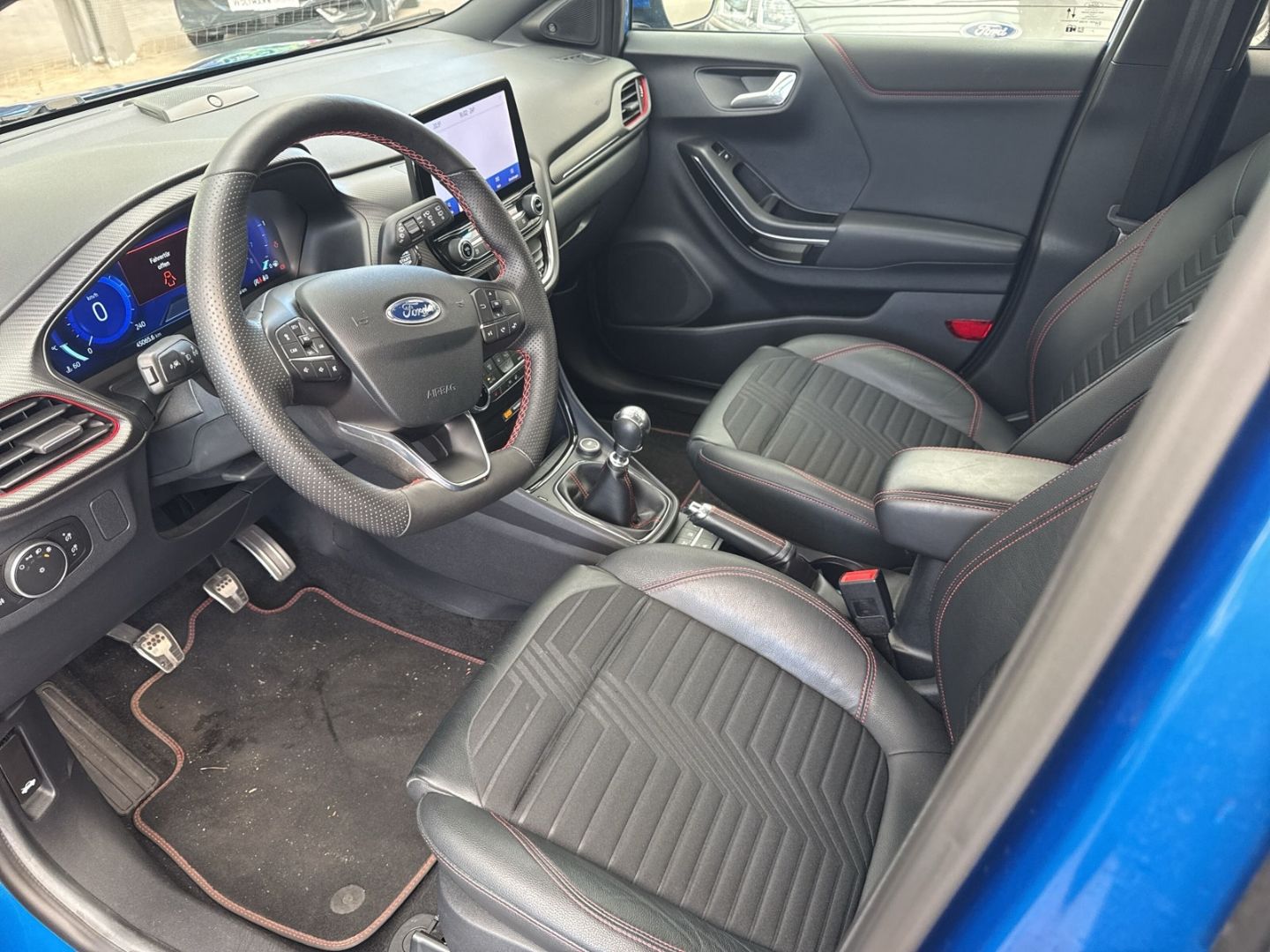 Fahrzeugabbildung Ford Puma ST-Line X  Mild-Hybrid Fahrassistenz-Winter