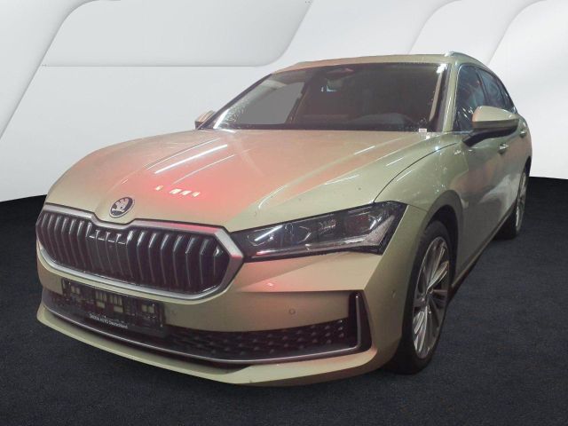 Skoda Superb 2.0 TDI 4x4 L&K STNDHZ PANO AHK STZBELÜF 