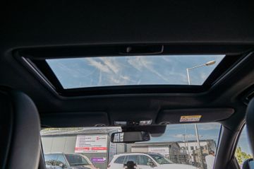 Fahrzeugabbildung Mitsubishi Outlander PHEV Top 4WD|