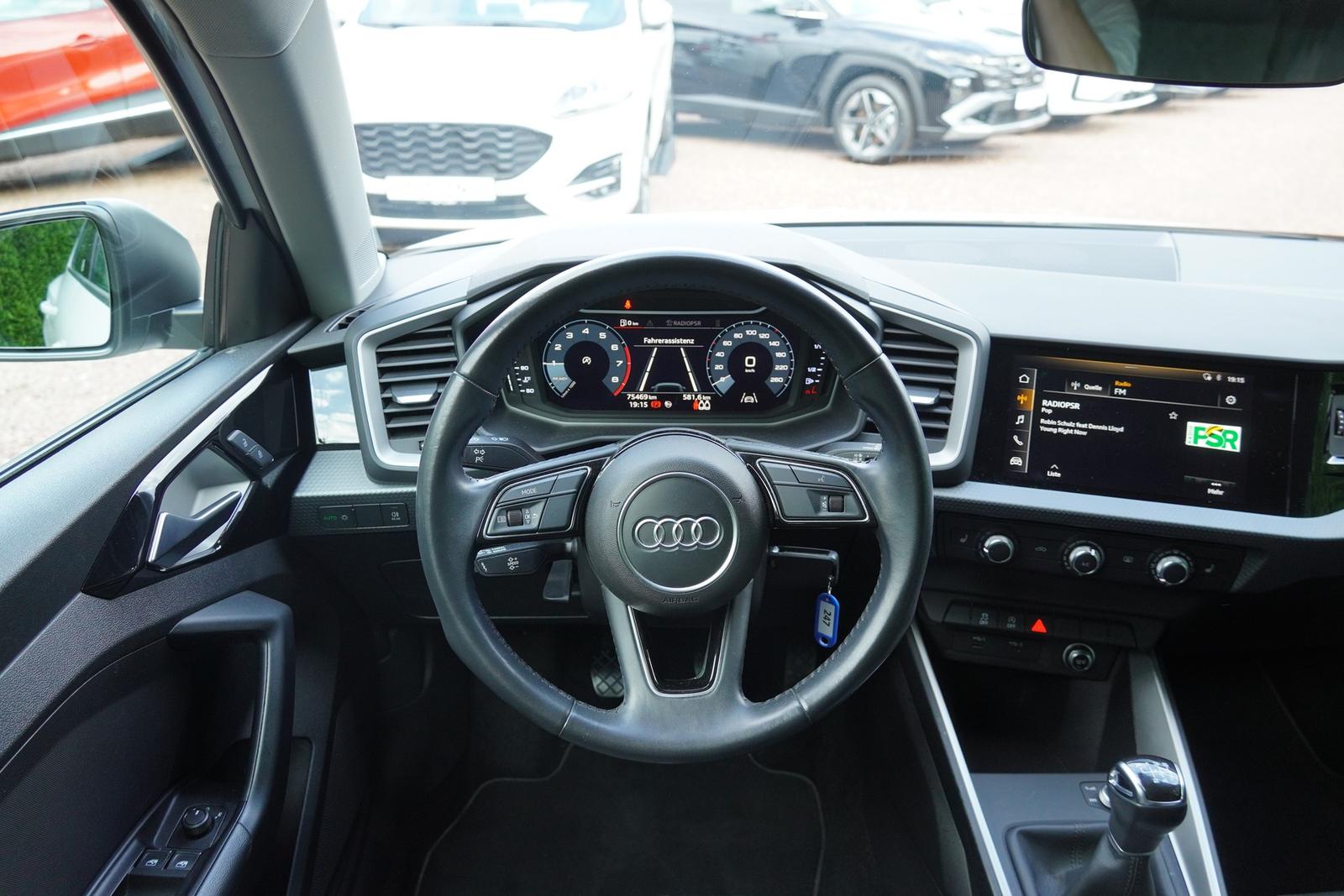 Audi A1 Sportback 25 1.0 TFSI App-Connect Spurhalte, миниатюра 9