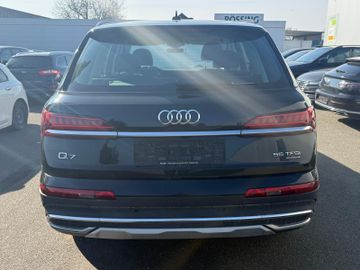 Audi Q7 - 5