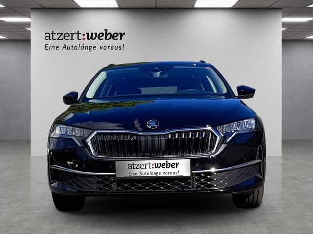 Fahrzeugabbildung Skoda Octavia Combi Selection 2.0TDI DSG PANO Leder