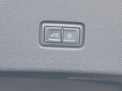 Audi Q8 – 32 / 34