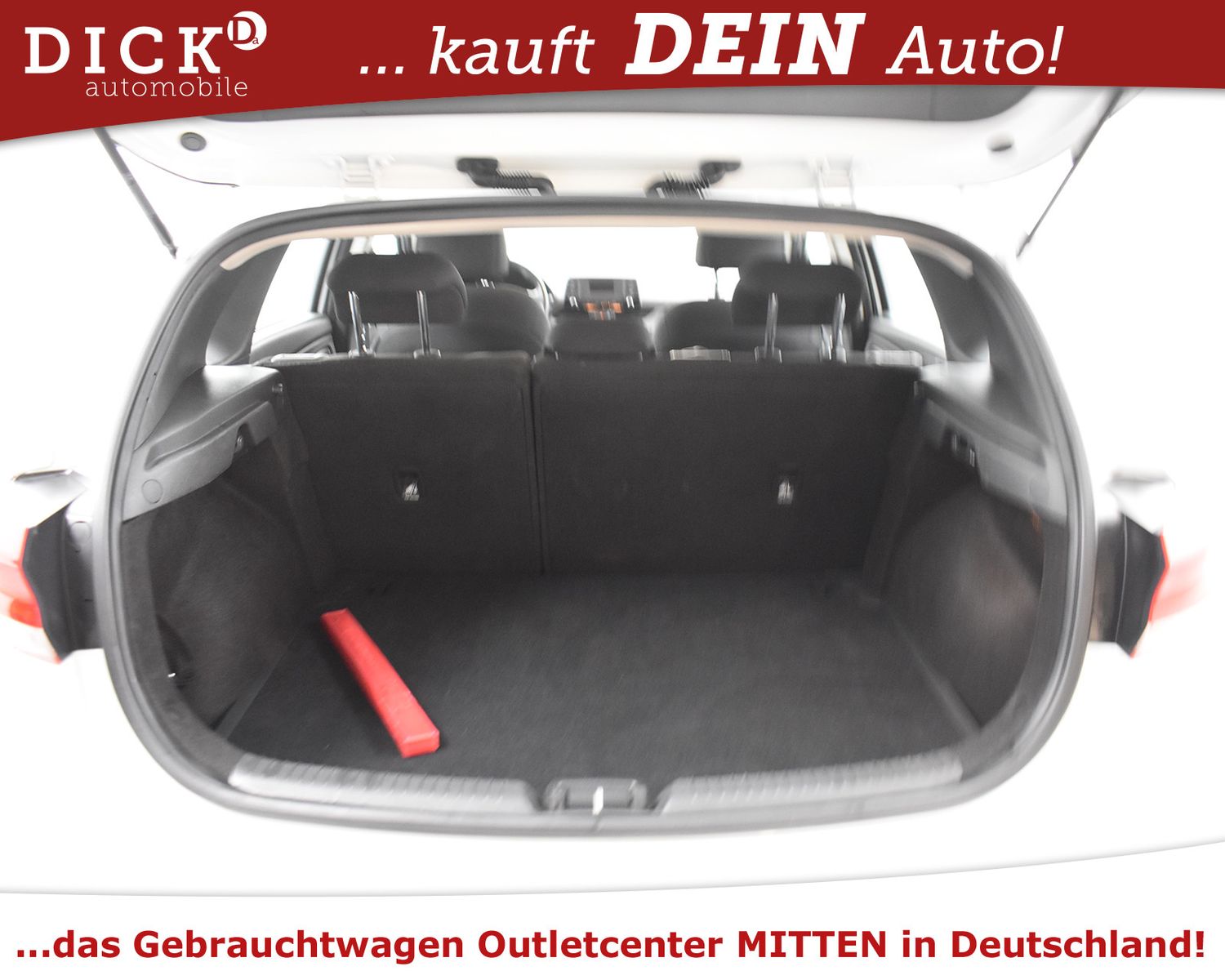 HYUNDAI i30 1.6d Select GEPFLEGT+KLIMA+PDC+MFL+TEMP+DAB - Image 19