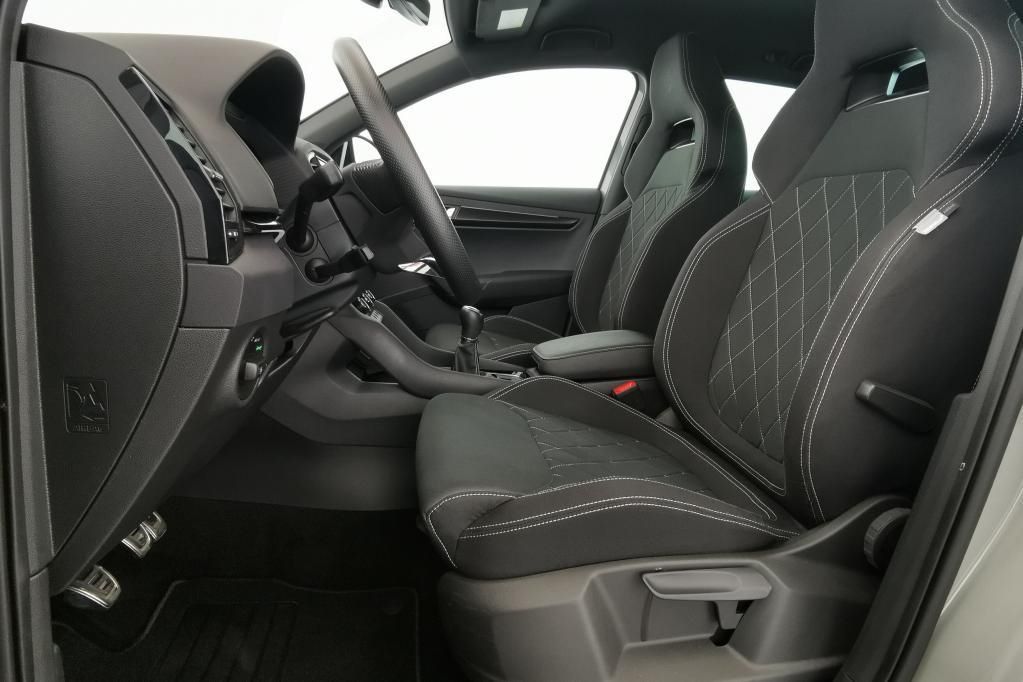 Skoda Karoq Sportline 1.5 TSI CAM*WINTER*LED*NAV