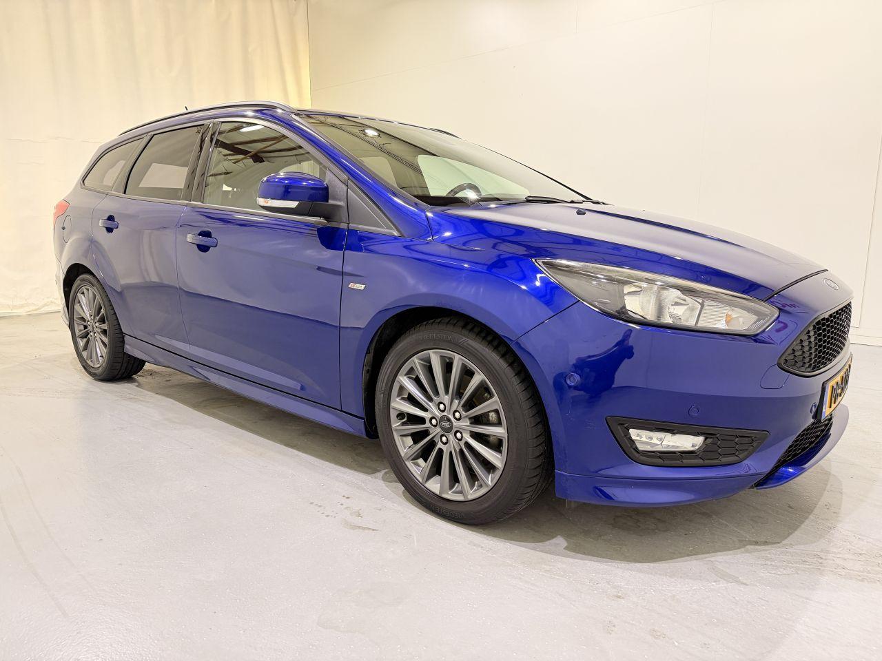 Ford Focus Wagon 1.5 ST-Line Navi/Clima