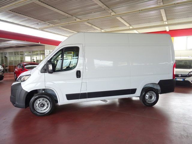 Fiat FIAT Ducato 35Q 2.2 Mjt3 140CV PMedio-TMedio Fur imagem 2
