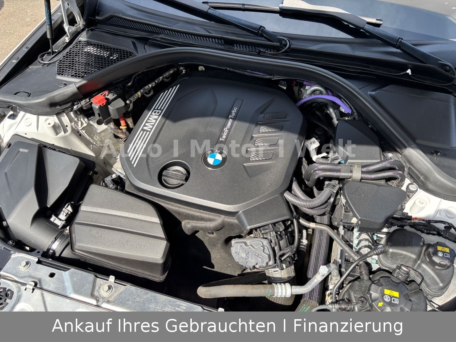Fahrzeugabbildung BMW 318d Touring G21 LASER/ACC/SHZ/STDHZG/PANO/KEYLE