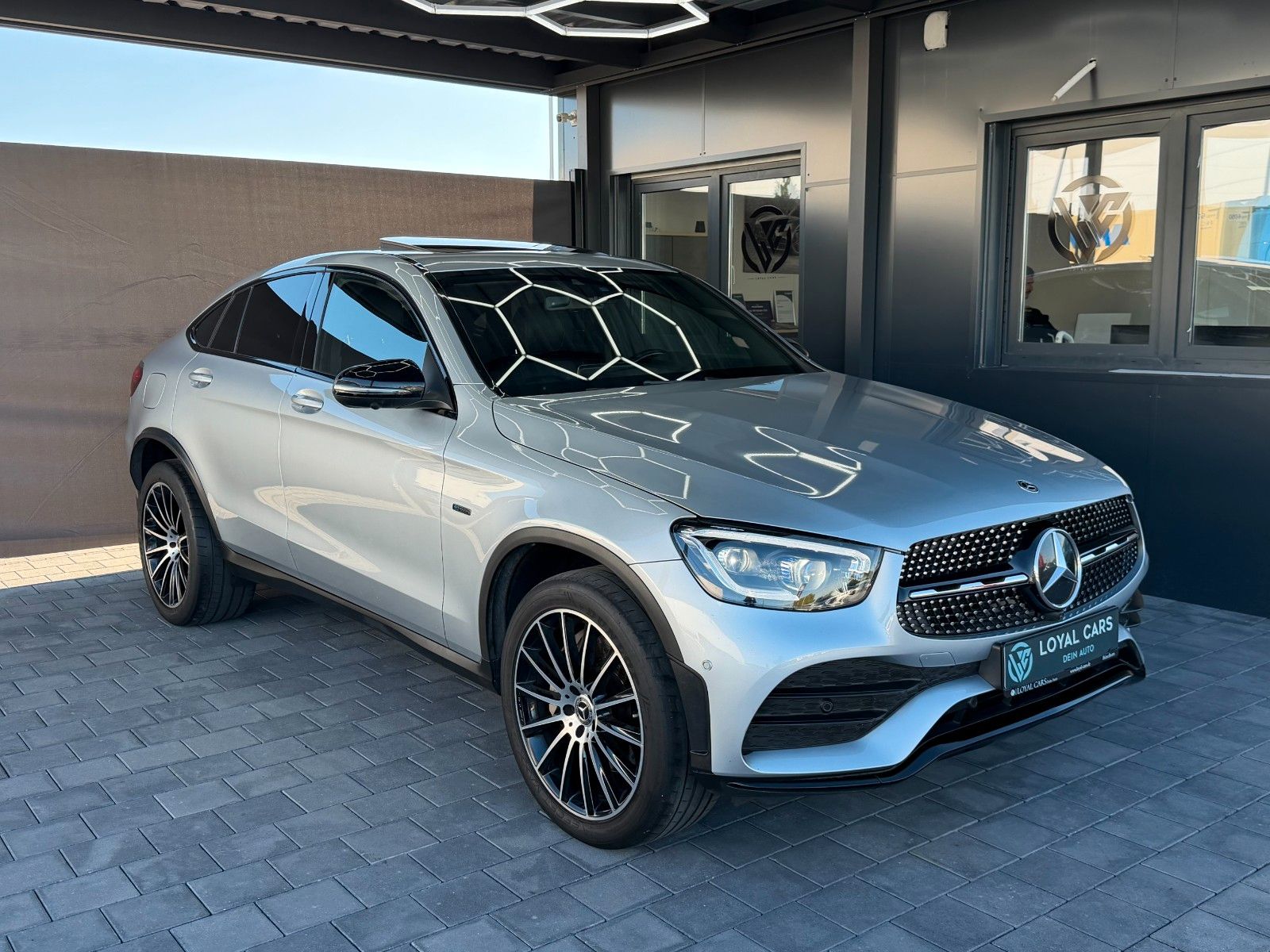 Mercedes-Benz GLC 300 de Coupe 4M AMG SB-Dach 360 Mbeam Wides foto 5