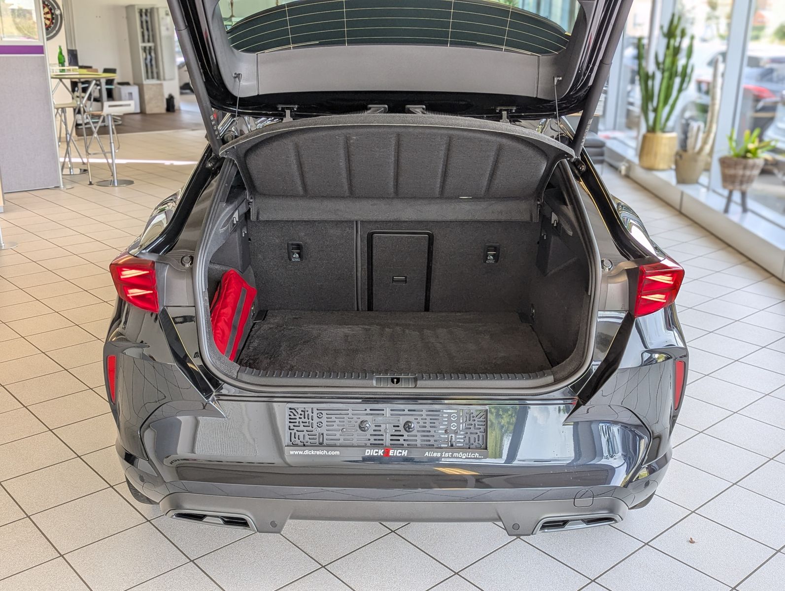 CUPRA Formentor 1.5 eTSI Dynamic / Edge-Paket ACC 18" - Image 16