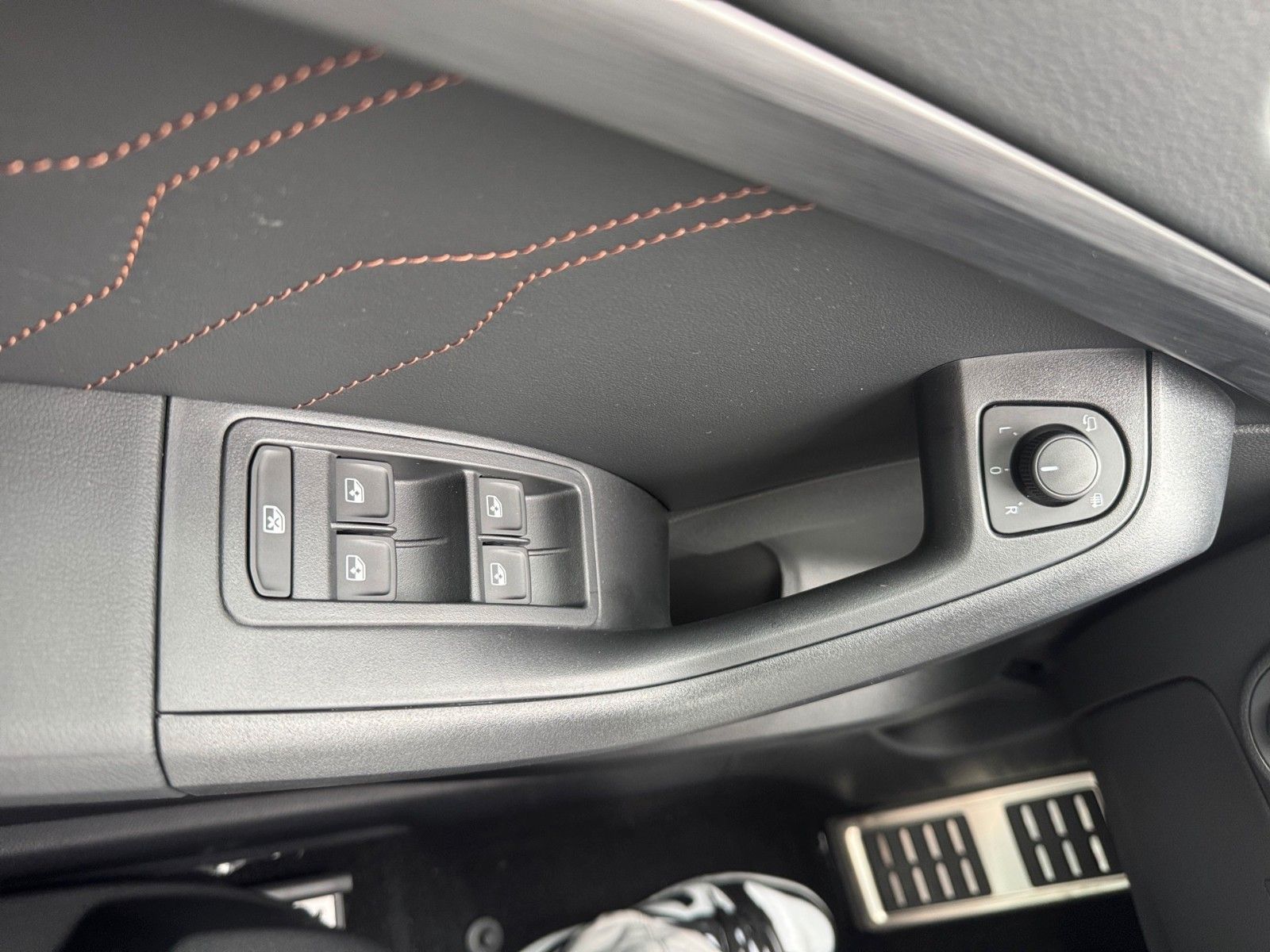 Fahrzeugabbildung CUPRA Ateca 1,5 TSI