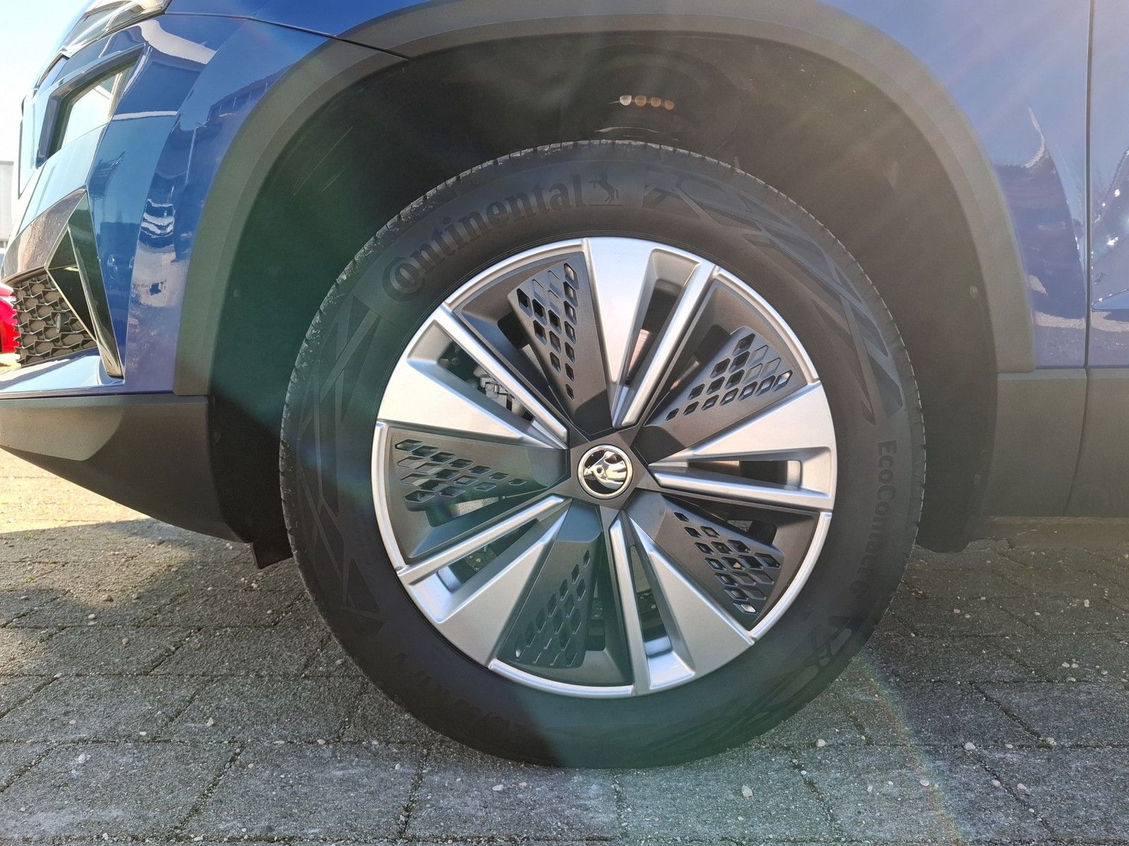 SKODA Karoq 1.5 TSI Ambition DSG / KLIMA / ALU / KAMER - Image 17