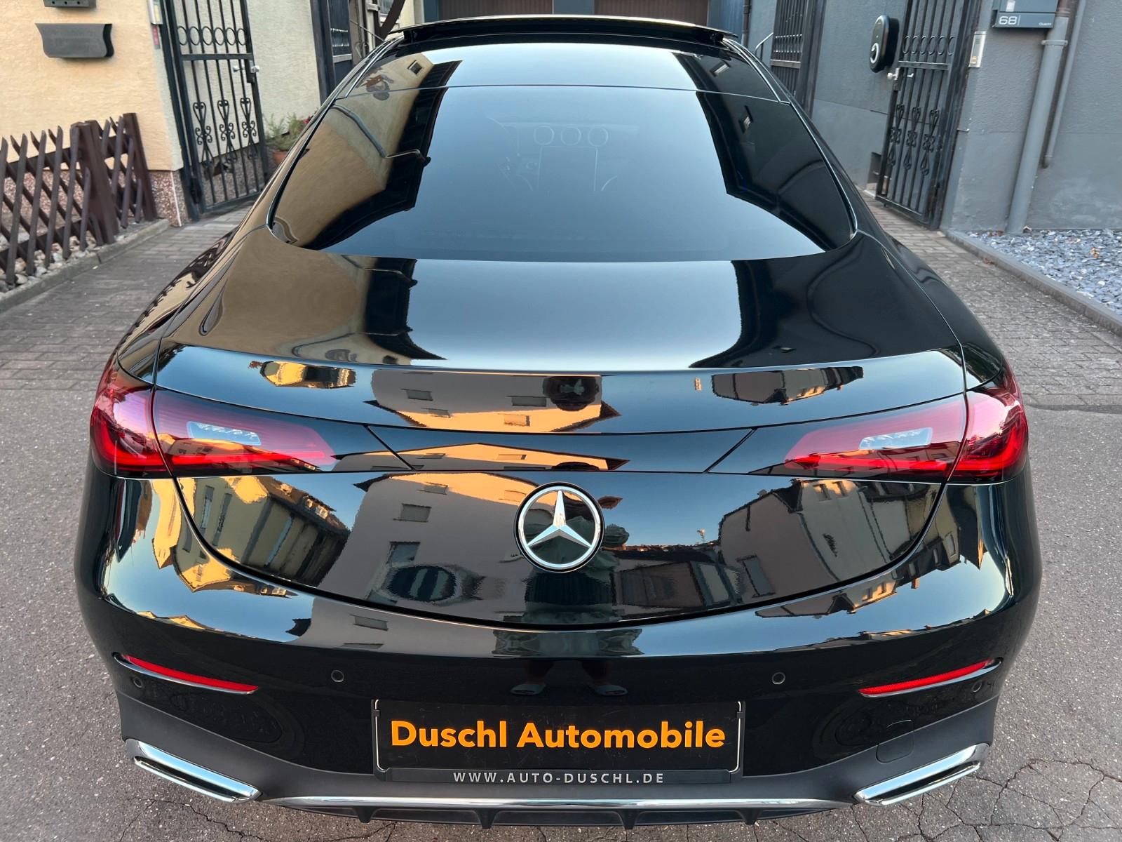 Mercedes-Benz CLE 200 COUPÉ AMG! PANO! MEMORY! TOTWINKEL! 19"!