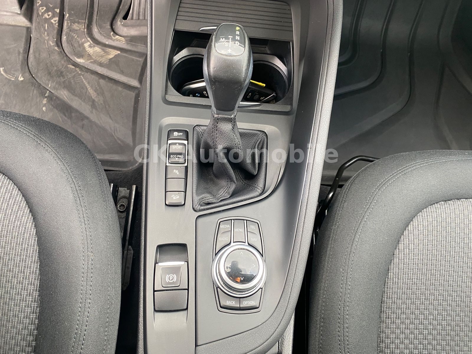 Fahrzeugabbildung BMW X1 xDrive 20d Advantage Autom./Navi/Pano/LED/PDC