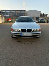 BMW E39 520i - BMW 520 aus 1998: 520i