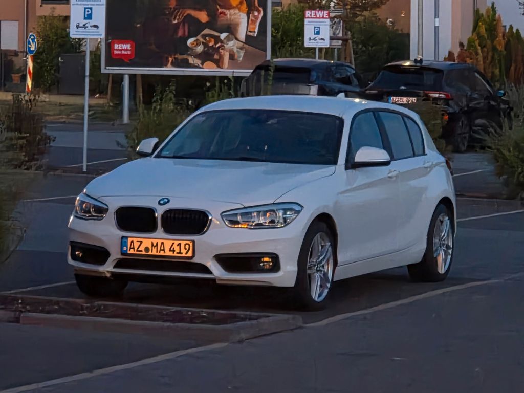 Image of BMW 120