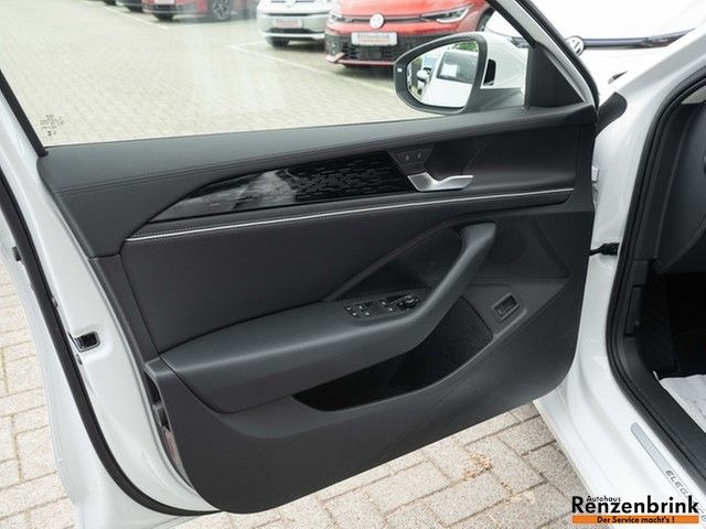 Passat Variant Elegance TDI DSG 360° AHK Matrix 