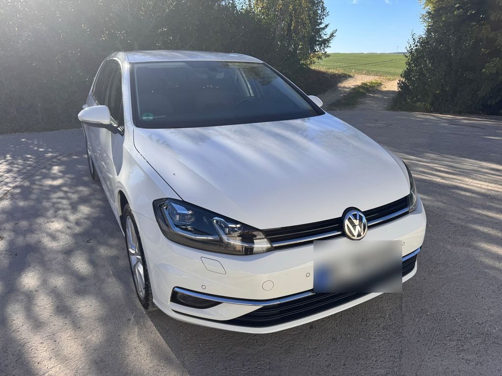 Image of Volkswagen Golf