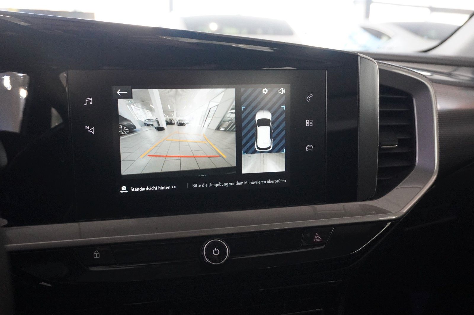 Fahrzeugabbildung Opel Mokka ELEGANCE 1.2T NAVI/LED/KAMERA/SPORT/VIRT.