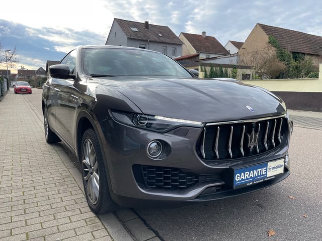 Maserati Levante Q4