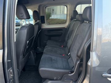 Volkswagen Caddy PKW Maxi Highline BMT