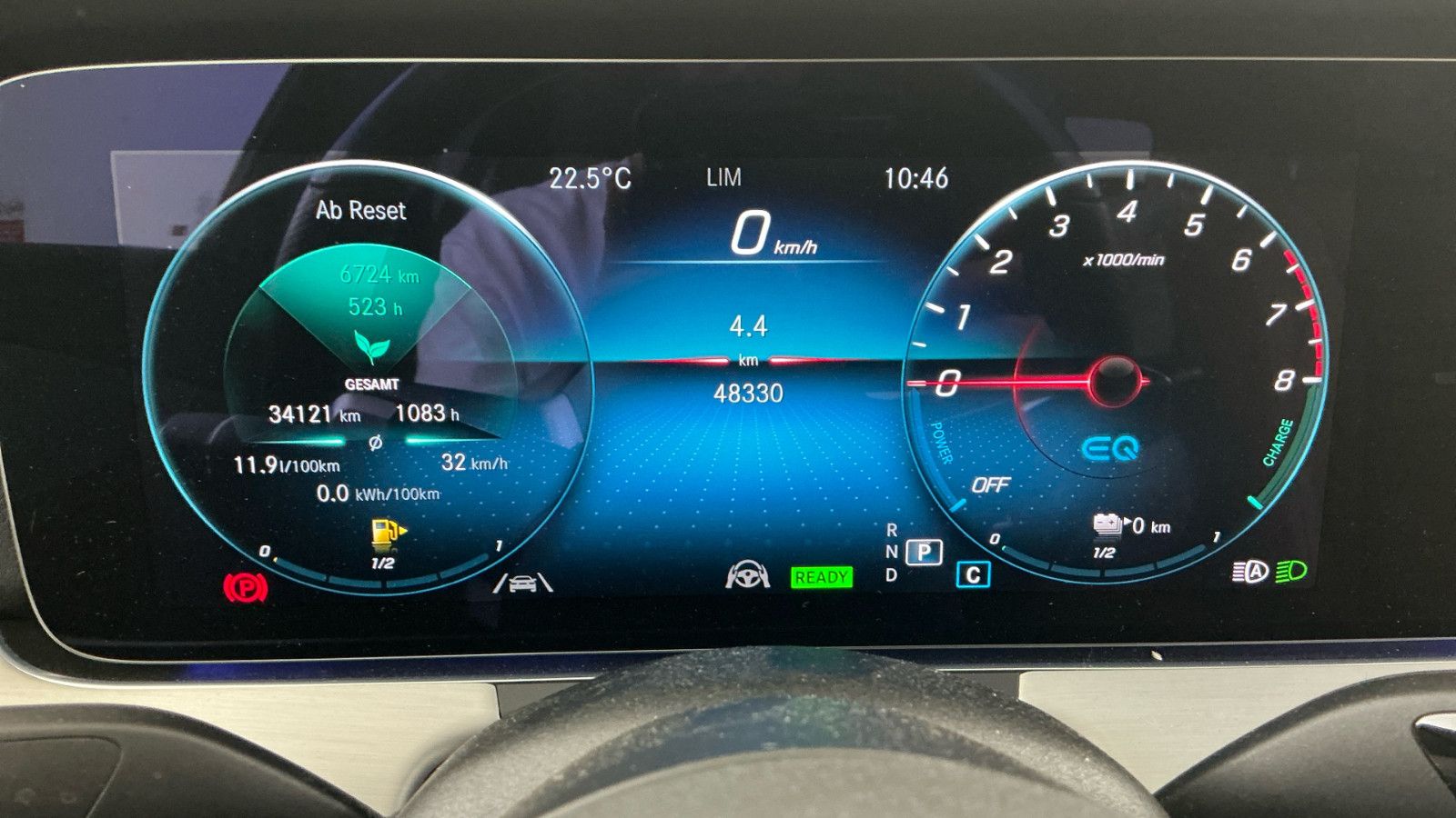 Mercedes-Benz E 300 e AMG Allrad 19 Pano 360 HUD Distro Night foto 12