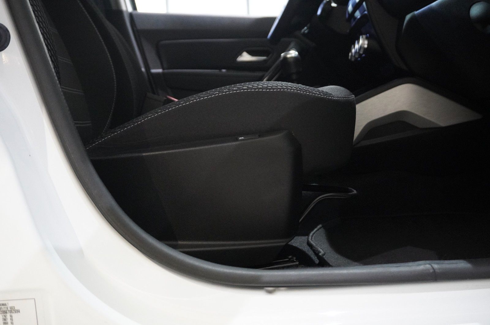 Fahrzeugabbildung Dacia Duster II 1.3 TCE PRESTIGE LED/KAMERA/SHZ/TEMP.