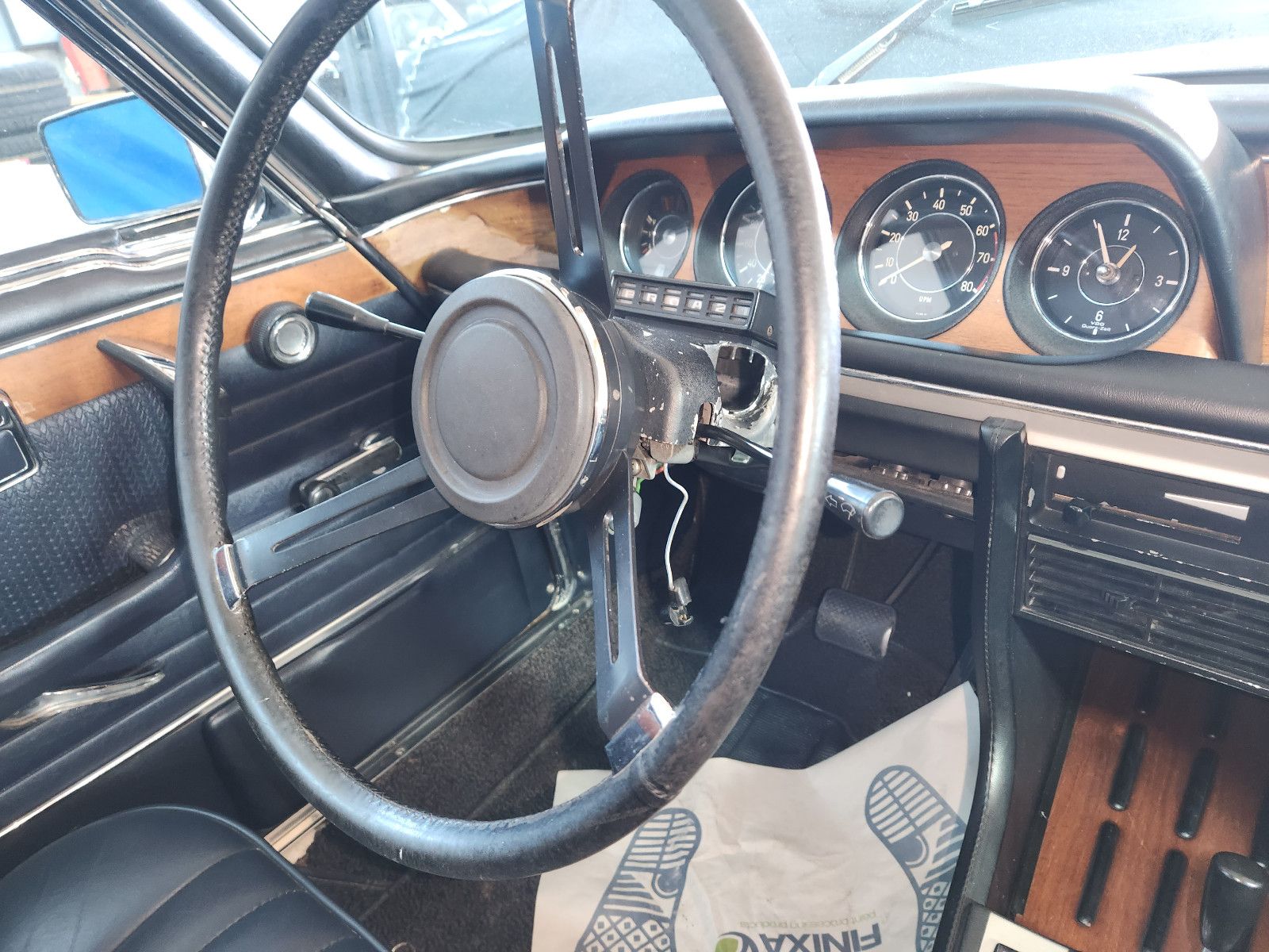 Fahrzeugabbildung BMW 2800cs *Oldtimer*Automatik*Elk.Fensterhebe*