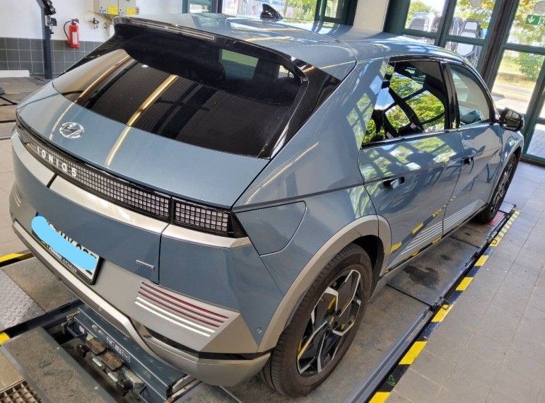Hyundai Ioniq 5 Uniq*NSCC*HUD*360*SHZ+BLÜ*BOSE*WMP*4WD* imagem 2