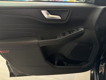 Ford Kuga ST-Line FHEV AWD
