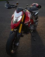 Ducati Hypermotard 950 SP - DUCATI HYPERMOTARD 950 SP