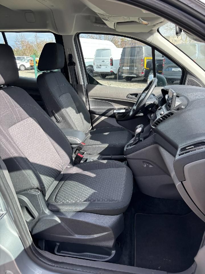 Fahrzeugabbildung Ford Tourneo Connect Kfz-St: 274€, 8566 BUT00172