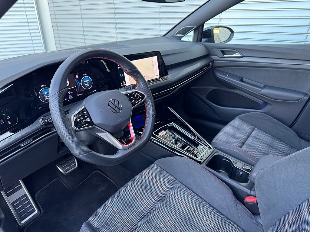Golf VIII GTI 2.0 TSI *MATRIX*H&K*BLACK*NAVI*