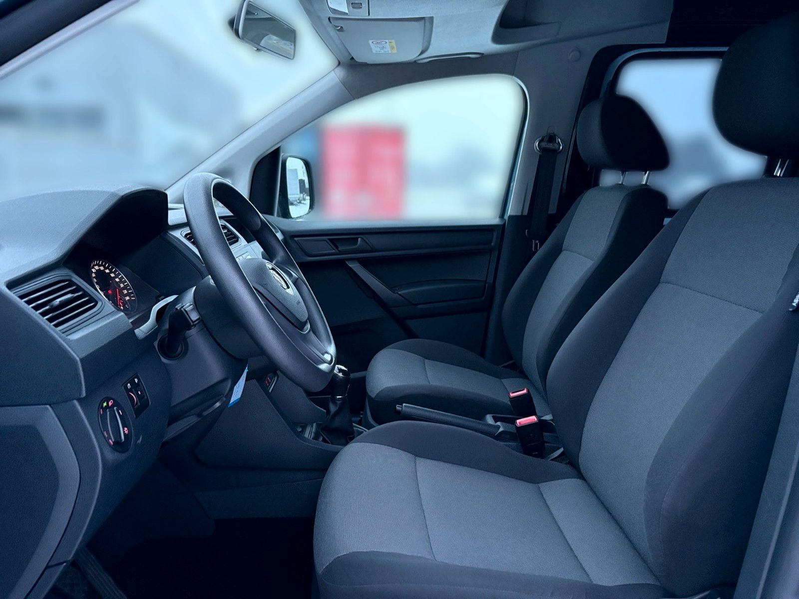 Fahrzeugabbildung Volkswagen Caddy Nfz Kombi BMT