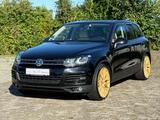 Volkswagen Touareg 3.0 V6 TDI°LED°ACC°LEDER°AHK°NAVI - gebrauchte VW Touareg aus dem Jahr 2012