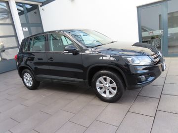 Volkswagen Tiguan - 3