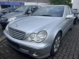 Mercedes-Benz C 200 CDI Auto Sport Ed. Elegance Navi Klima AHK - Mercedes-Benz C 200: Cdi Elegance