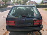 Volkswagen Passat 1.8 bj1996 - Volkswagen Passat aus 1996: Kombi