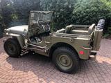 Jeep Willys - Jeep Willys mit Benzin-Antrieb