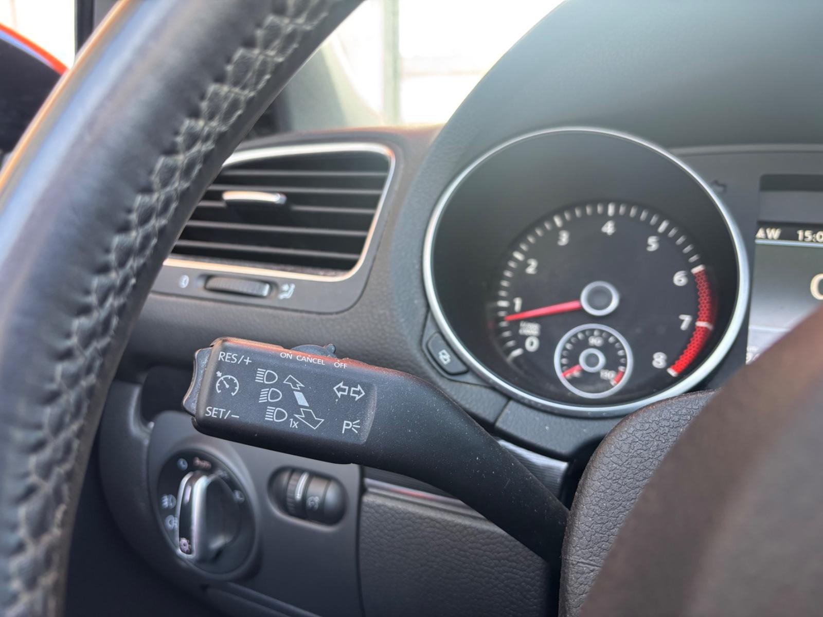 Volkswagen Golf VI Cabriolet=Leder-Xenon-Kamera-Navi-=