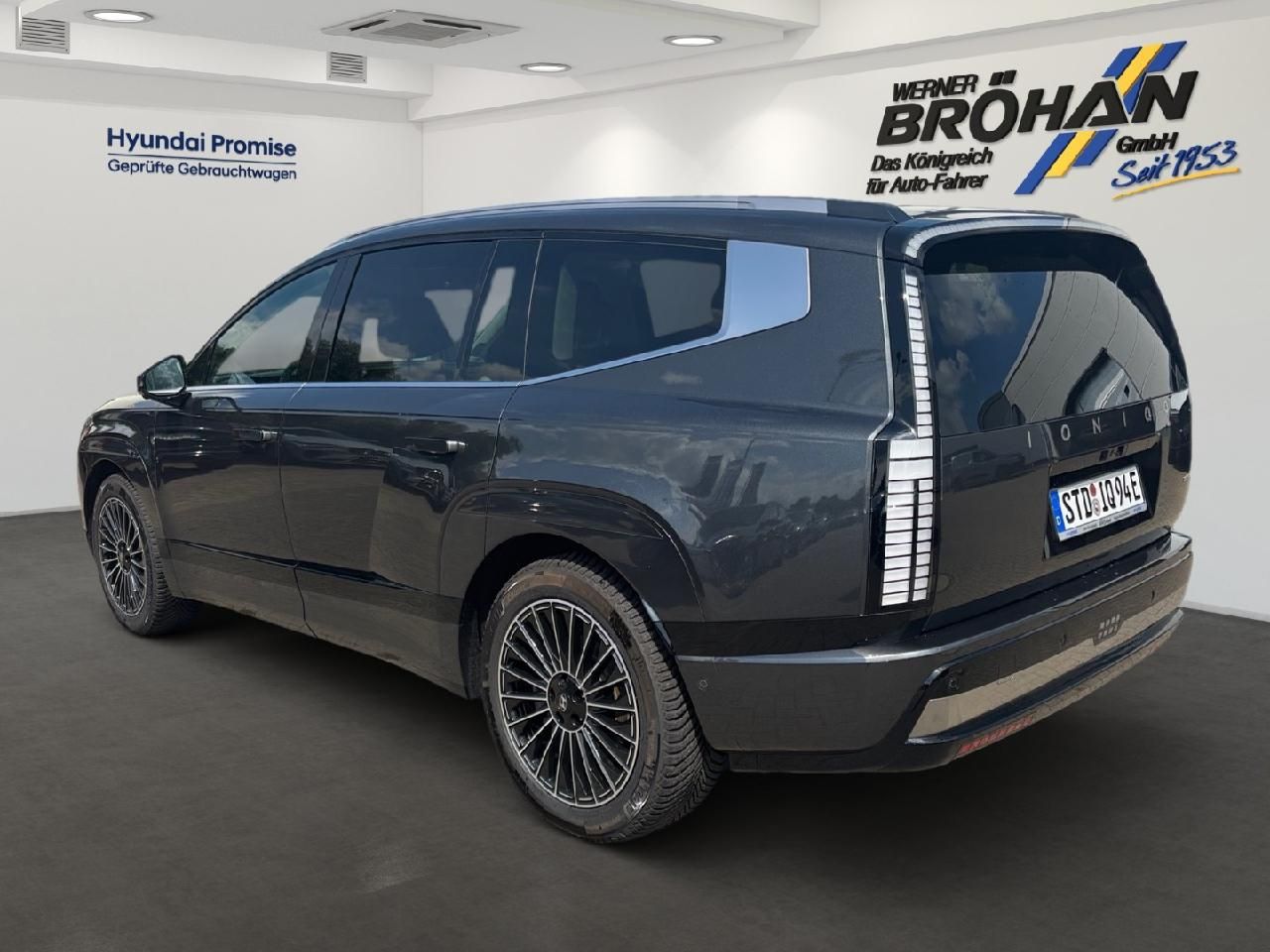 Fahrzeugabbildung Hyundai IONIQ 9 UNIQ 4WD