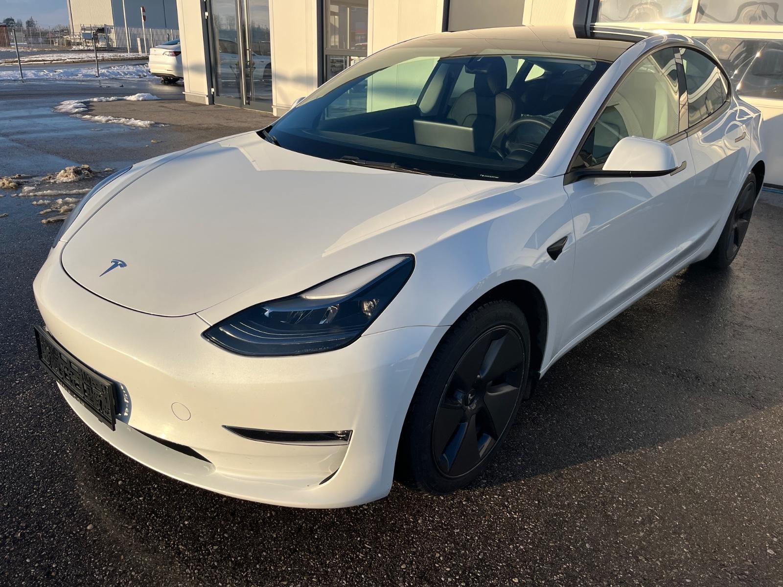 Tesla Model 3 Long Range Dual AWD