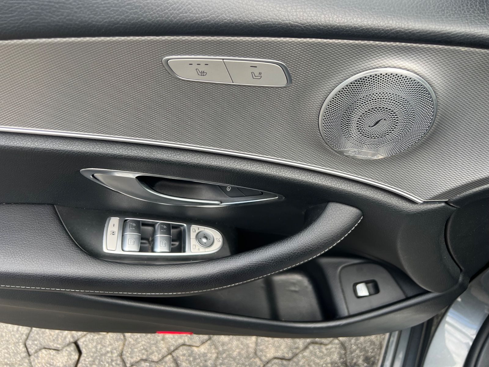 Fahrzeugabbildung Mercedes-Benz E 350 E -Klasse Lim. E 350 e