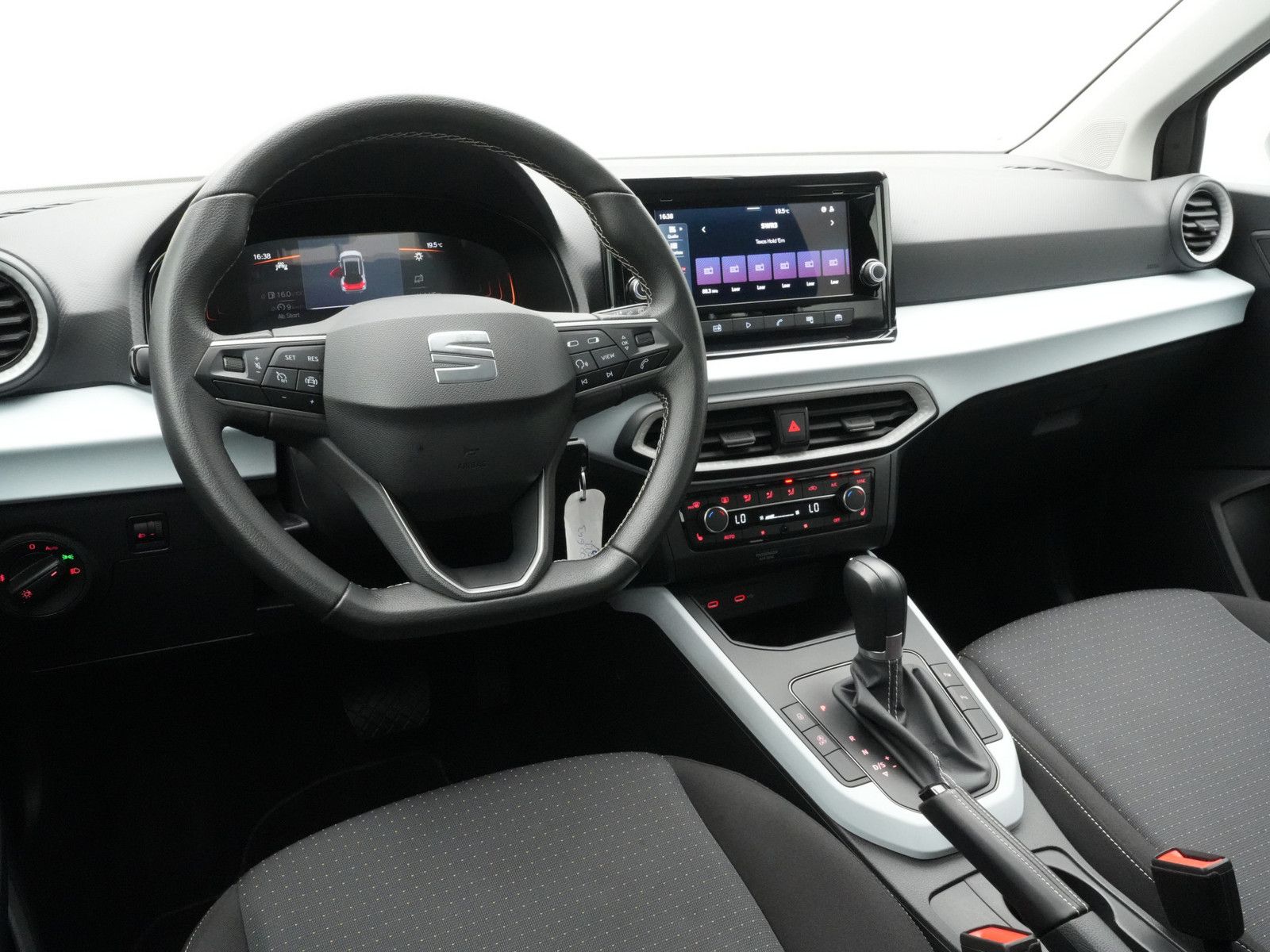 Seat Arona - Bild 4