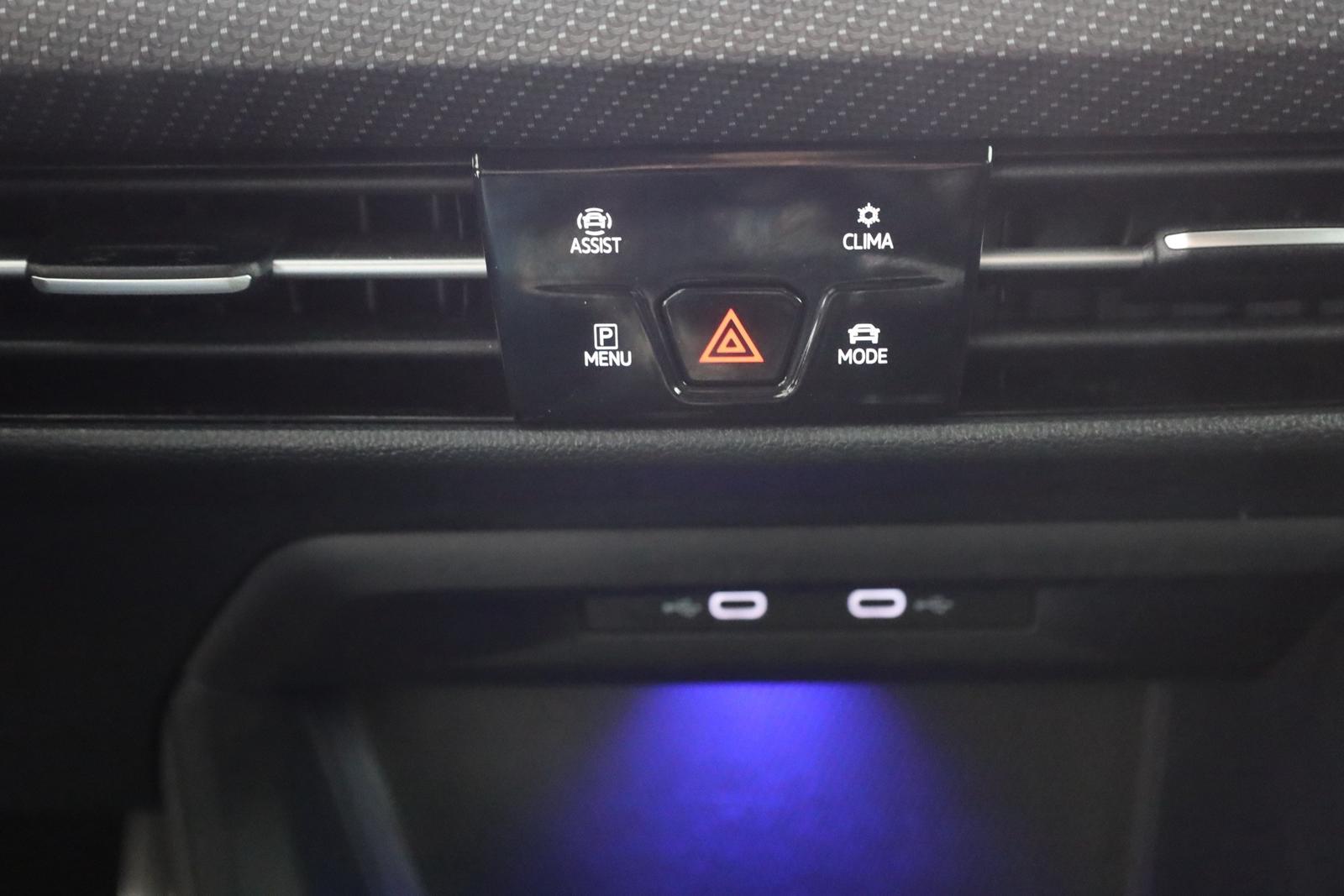 Volkswagen Golf VIII Variant 1.5 TSI R-Line LED Navi ACC, миниатюра 12