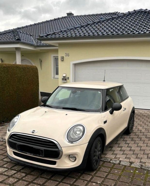 Image of MINI One D