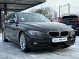 BMW 318d Automatik Pano AHK Navi LED - BMW 318 mit Panoramadach