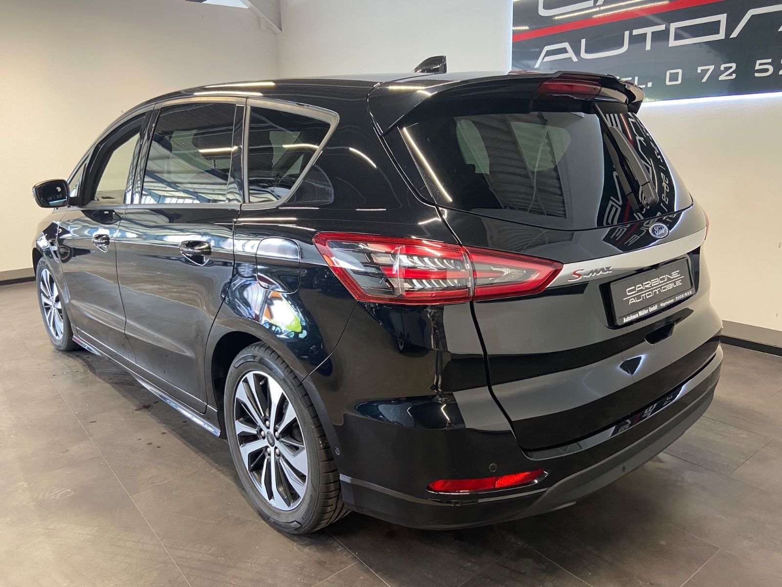 Ford S-Max ** ST-Line-Sportpaket** imagem 2