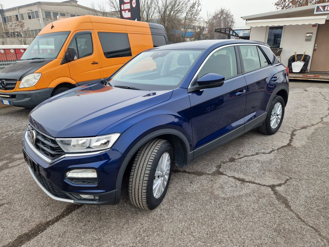 VW Volkswagen T-Roc 1.6 TDI SCR Business BlueMotion